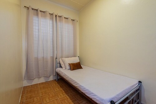 Executive Hilltop Cebu Retreat - 6Bed 2Bath w/Private Assistant