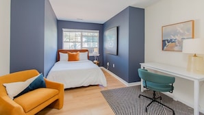4 slaapkamers, een bureau, gratis wifi, beddengoed