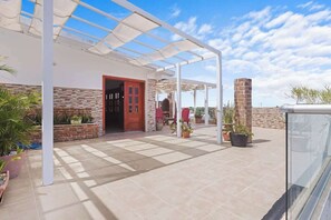 Terrace/patio - NOK Classy 3BR Apartment in Punta Cana Village (Punta Cana)