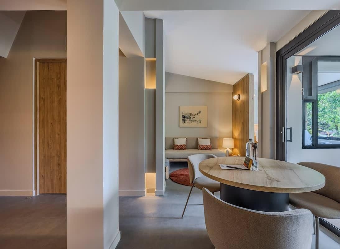 Appartement, meerdere bedden, patio, uitzicht op stad (Gardens A304 + Sat) | Dineren