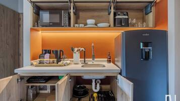 Apartment, Berbilang Katil, Patio, City View (Gardens A304 + Sat) | Dapur peribadi