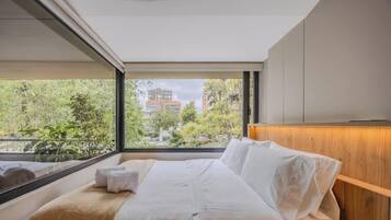Apartment, Multiple Beds, Patio, City View (Gardens A304 + Sat)