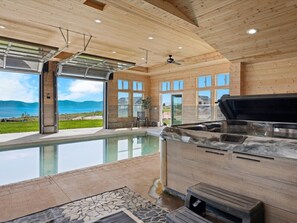 Pool - Pool, Racquetball, RV, Sauna - Retreats & Events! (Fish Haven)