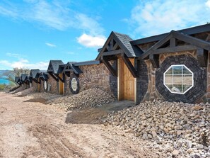 Exterior - Pool, Racquetball, RV, Sauna - Retreats & Events! (Fish Haven)