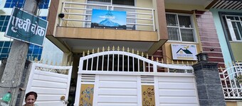 Forever Bidya Premium Homestay