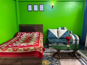 Deluxe Room, Balcony, City View | In-room safe, soundproofing, iron/ironing board, free WiFi