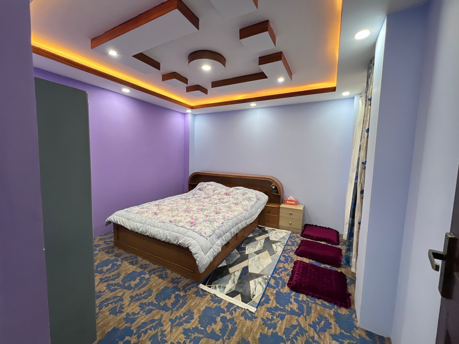 Double Room, Balcony, City View | In-room safe, soundproofing, iron/ironing board, free WiFi