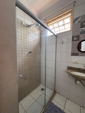 Kamar Basic | Kamar mandi