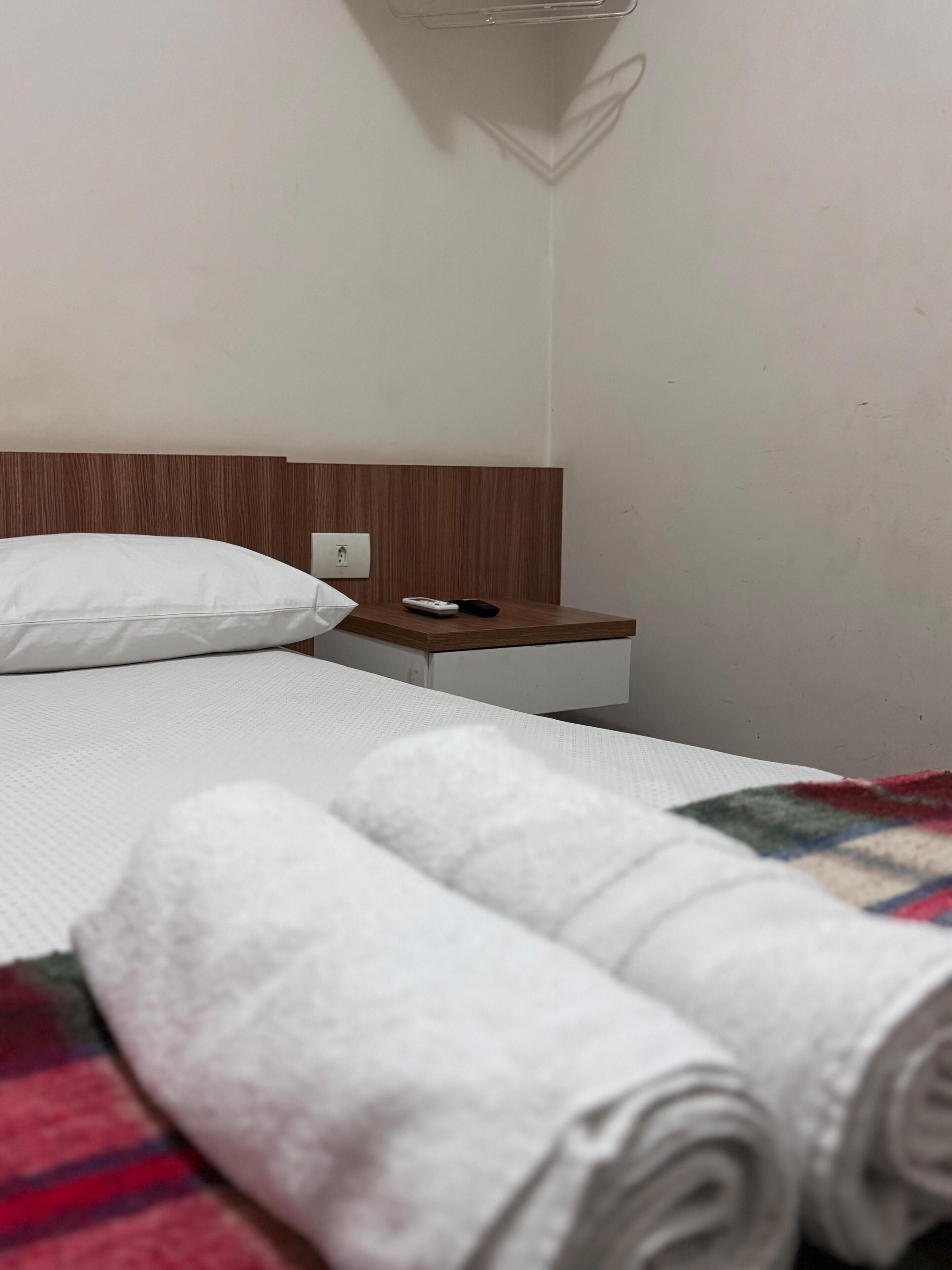 Habitación doble | Tabla de planchar con plancha y wifi gratis