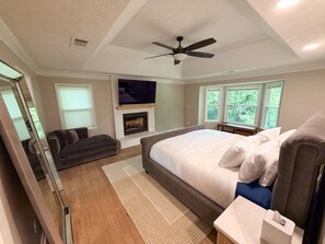 5 habitaciones, escritorio, tabla de planchar con plancha y wifi 