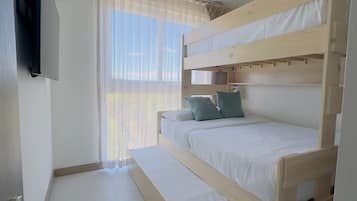 3 bedrooms, individually decorated, individually furnished