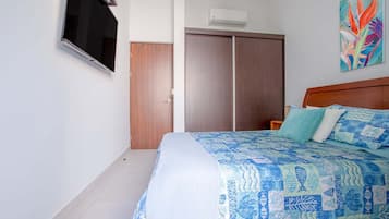 Rumah, Beberapa Tempat Tidur, pemandangan kolam renang (Ciudad del Mar 119) | 3 kamar tidur dan didekorasi berbeda-beda