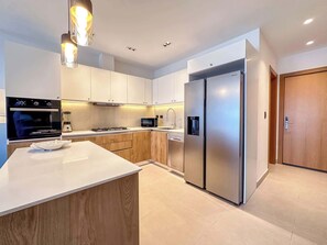 Fridge, microwave, oven, stovetop - Spectacular Golf PH with private rooftop (Punta Cana)