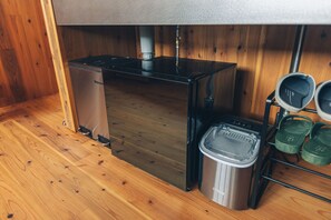 Interior - Earthboat Togakushi (Nagano)