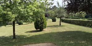 Property grounds - Vrbo Property (Gourdon)