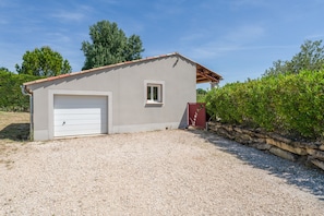 Exterior - Holiday Home 'Les Cinsault' with Private Pool, Wi-Fi and Air Conditioning (Vaison-la-Romaine)