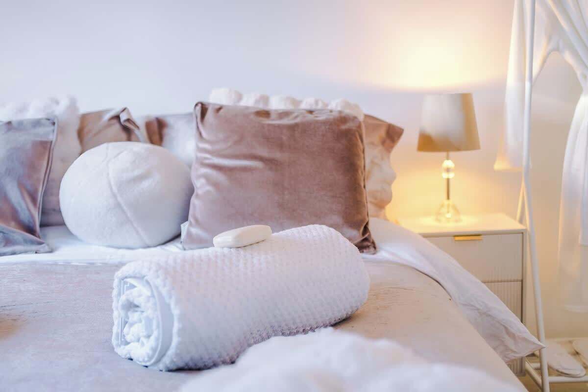 1 bedroom, iron/ironing board, travel crib, WiFi (free)