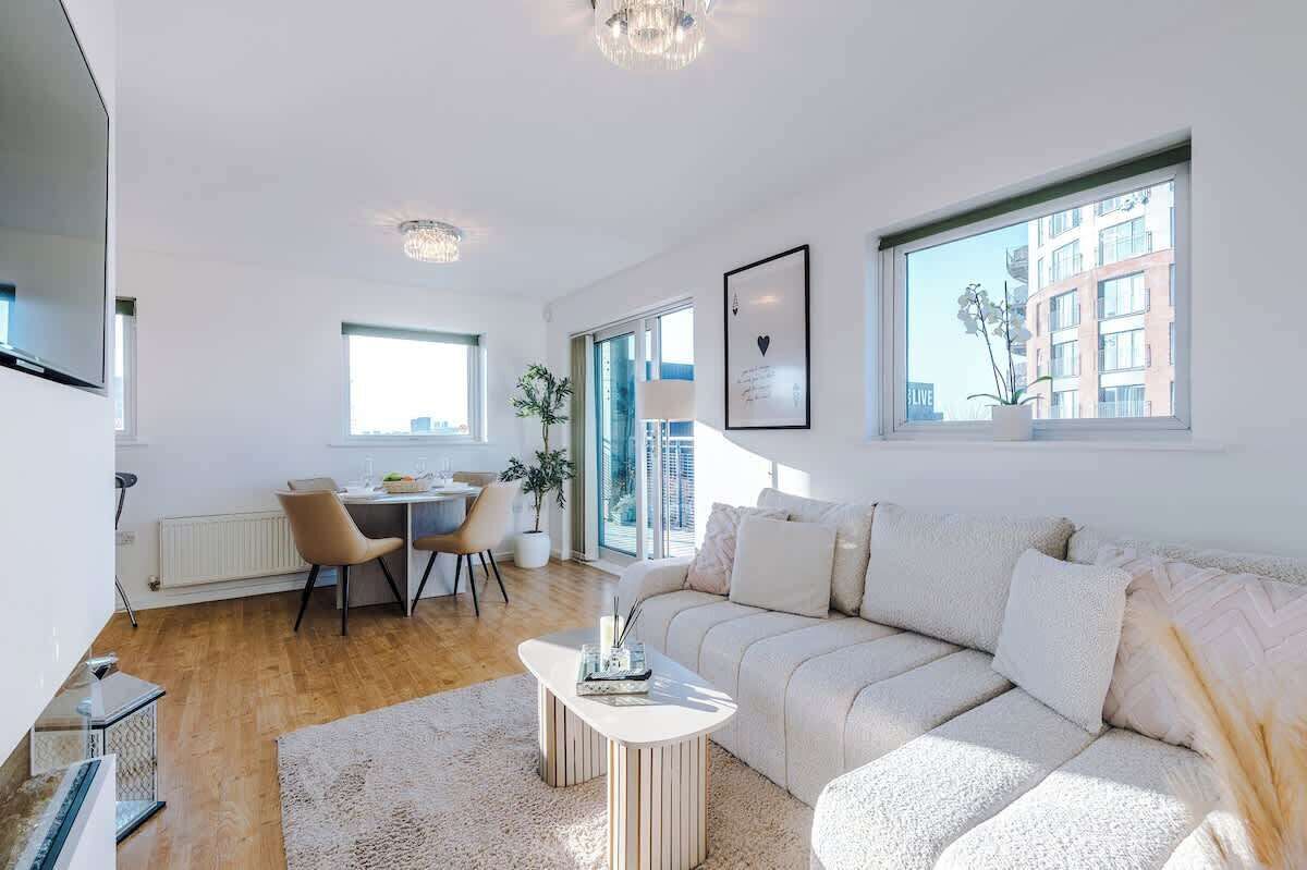 Stylish Mcr 1br Apt | Etihad | Coop Live | Parking - Oldham