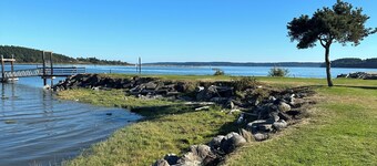 Lovely 1-bedroom apartment in Oak Harbor perfect for your getaway