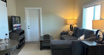 Lovely 1-bedroom apartment in Oak Harbor perfect for your getaway