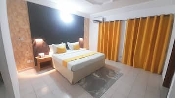 Chambre Confort, balcon, vue ville