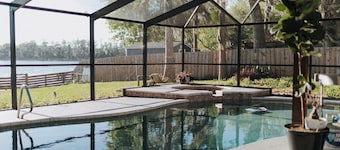 Cozy Lakehouse In-Law Suite