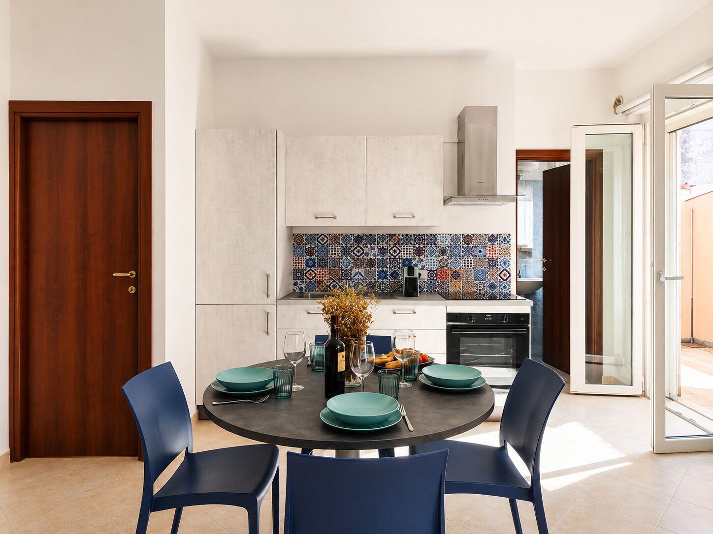 House, 2 Bedrooms, Patio | Living area