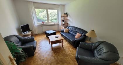 Wohnung mit separatem Eingang und Gartenblick