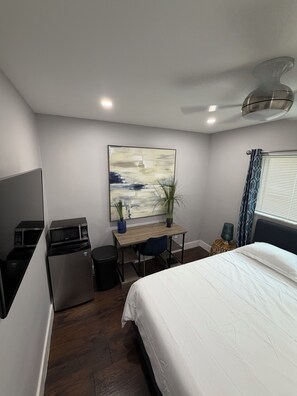3 chambres, bureau, fer et planche à repasser, Wi-Fi gratuit