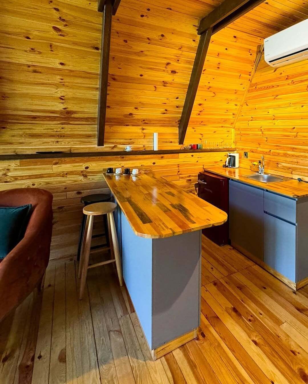 Bungalow Deluks, pemandangan kolam renang | Interior