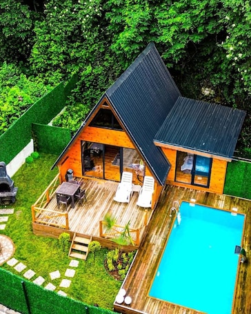 Deluxe Bungalow, Pool View | Pool. Vice Sapanca Bungalov