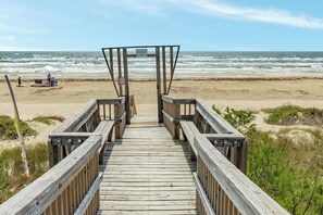 On the beach - Beachfront Surfside: Ocean Views & Beach Access! (Surfside Beach)