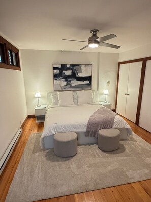 Internet, bed sheets - Charming 3-bedroom with AC & W/D in Sausalito (Sausalito)