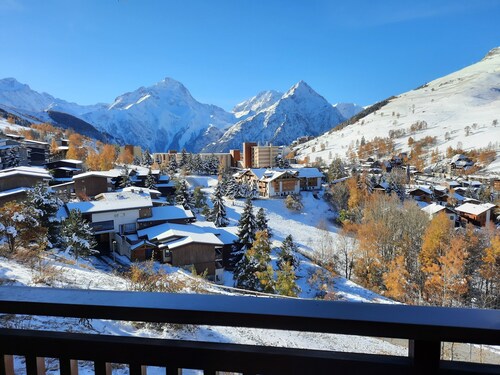 Apartment 4/5 people Les Deux Alpes 1800, at the foot of the slopes