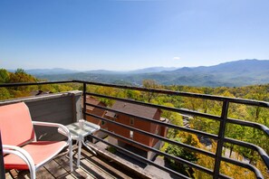 Property grounds - Ski View LookOut: EPIC VIEWS! Community Amenities! (Gatlinburg)