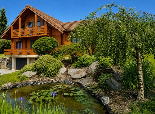 Le Chalet des Rêves Vosgiens : Vue sur la vallée, SPA / Jacuzzi, Brasero...