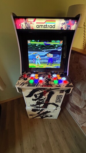 Games room - Premium chalet: Luxe and Fun: jacuzzi, brazier, 10 min. from the slopes (Le Syndicat)