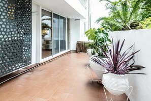 Exterior detail - MZ Kolonaki Hills (Athens)