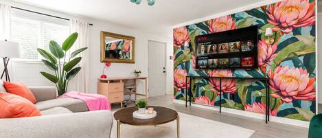Smart TV, books