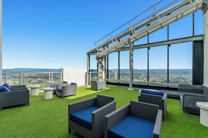 Property grounds - Ocean View Designer Apt SPA Wi-Fi (Surfers Paradise)