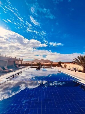 Pool - Hotel Camping Les Roses Des Dunes (Merzouga)