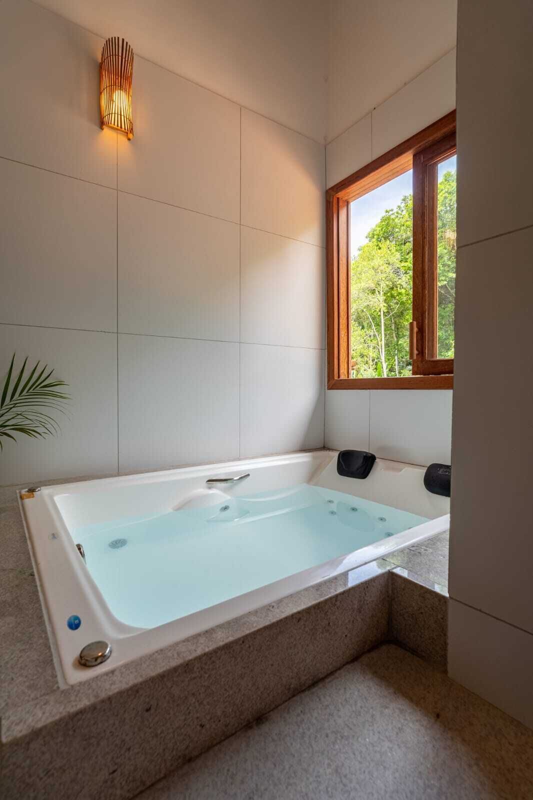 Deluxe Apartment, Garden View | Interior