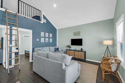 NEW! 2 Bed + Loft • Near Beach • Pool & Playground
