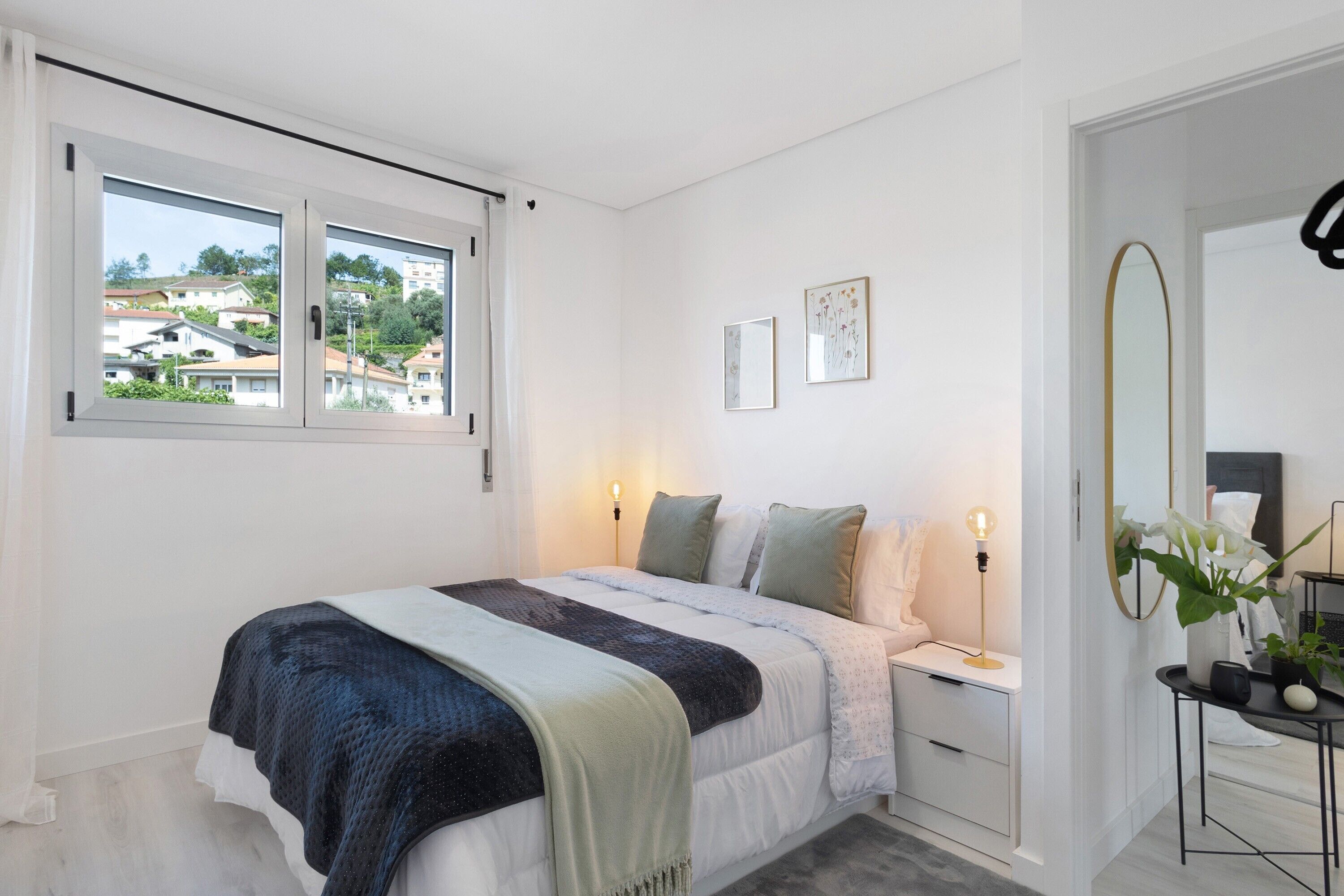 2 Schlafzimmer, Bügeleisen/Bügelbrett, WLAN, Bettwäsche