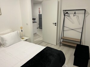 Room - Apartment 'Alojamento Mondinense' with Private Terrace, Wi-Fi and Air Conditioning (Mondim de Basto)