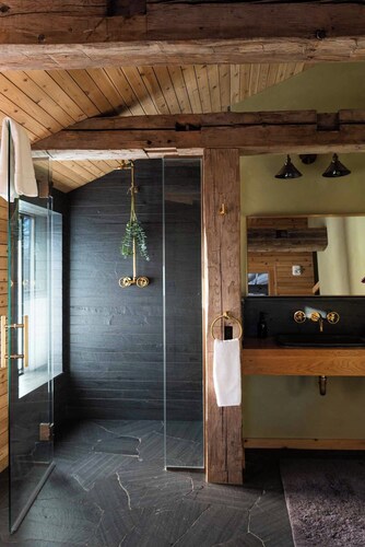 Sterling Forest Lodge <> A Boutique Mountain Retreat