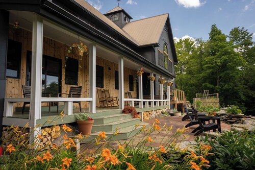 Sterling Forest Lodge <> A Boutique Mountain Retreat