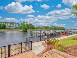 Terrace/patio - Gated Luxury Condo Overlooking The Intercoastal Waterway  & Centrally Located (Myrtle Beach)