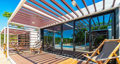 Cozy Secret Beach Getaway w/ Pool - Gecko Casita