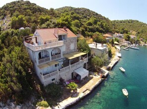 Exterior - Studio Apartment President - One Bedroom Apartment with Terrace and Sea View(5) (Lastovo)